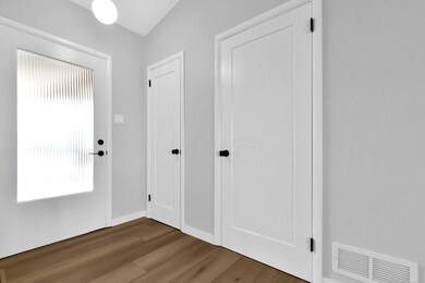 1373 Hanover Ct, Circleville, OH 43113 - photo 5