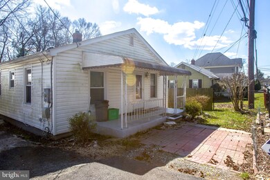 516 9th St, Laurel, MD 20707 - photo 2