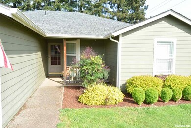 5394 Snowflake St SE, Salem, OR 97306 - photo 4