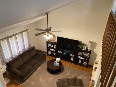 17 Cork Cir unit E, Millville, MA 01529 - photo 3