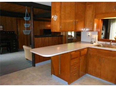 214 Glen Hills Dr, Cranston, RI 02920 - photo 7