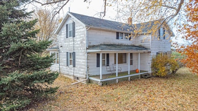 W3913 County Rd E, Chilton, WI 53014 - photo 2