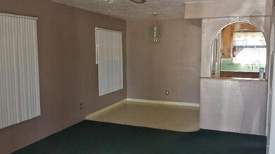 661 El Centro Ave, El Centro, CA 92243 - photo 3