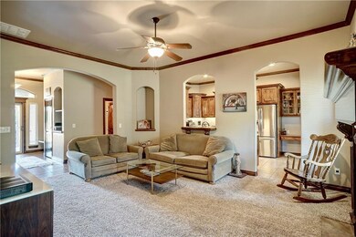 2517 SE 8th St, Moore, OK 73160 - photo 7