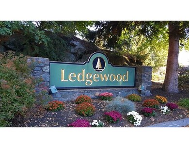 2 Ledgewood Way unit 4, Peabody, MA 01960 - photo 2
