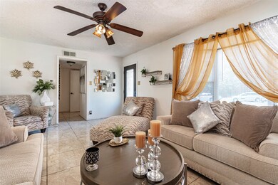 1709 Mockingbird Ln, Denison, TX 75020 - photo 4