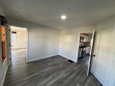 2483 Vendome Dr, Columbus, OH 43219 - photo 7