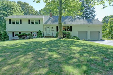 153 Riveredge Rd, Tinton Falls, NJ 07724 - photo 2