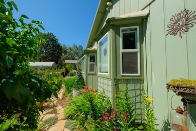 304 Savage Creek Rd, Grants Pass, OR 97527 - photo 6