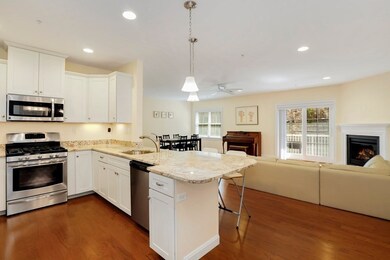 245 Cambridge St unit 202, Burlington, MA 01803 - photo 7