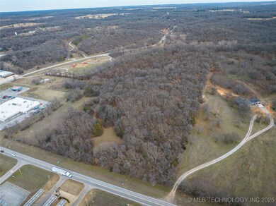 0 Hwy 82 S unit 2549526, Locust Grove, OK 74352 - photo 6