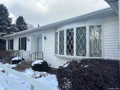 2 Scism Cir, Red Hook, NY 12571 - photo 2