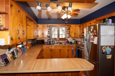 544 14th St, Tell City, IN 47586 - photo 7