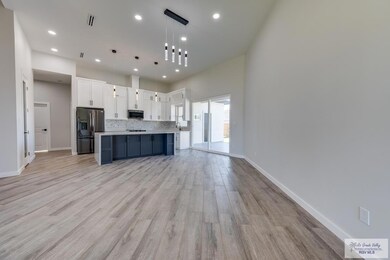 7613 Twin Lakes, Brownsville, TX 78520 - photo 5