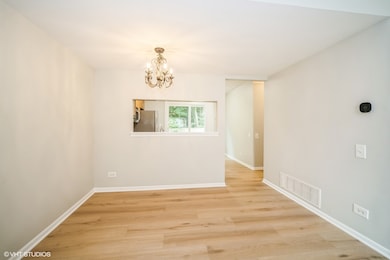 2035 Teton Pkwy, Algonquin, IL 60102 - photo 3