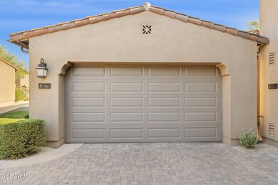 1-web-or-mls-20704-n-90th-pl-1079