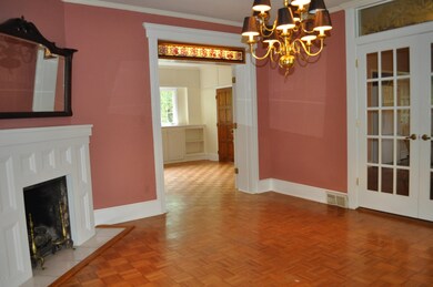 215 W Catharine St, Milford, PA 18337 - photo 6