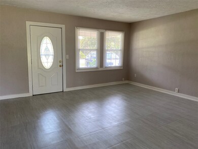 7313 Saint Louis St, Houston, TX 77028 - photo 4