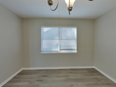 5711 Kiowa Timbers Dr, Humble, TX 77346 - photo 5