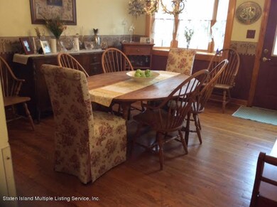 188 Raymond Place, Staten Island, NY 10310 - photo 6