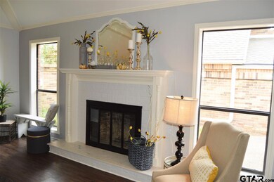 201 201 Heritage Cir, Tyler, TX 75703 - photo 4