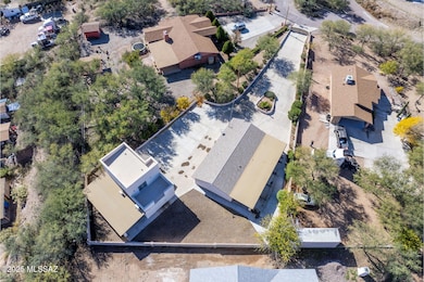 983 Matas Ct, Rio Rico, AZ 85648 - photo 4