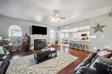 394 Hyland Ln, League City, TN 77573 - photo 5