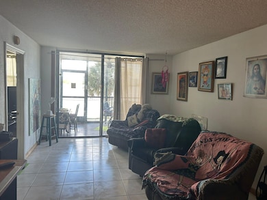 116 Lake Emerald Dr unit 110, Oakland Park, FL 33309 - photo 4