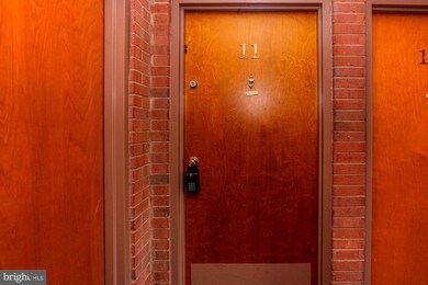 7502 Prince Cole Ct unit 11, Manassas, VA 20111 - photo 6