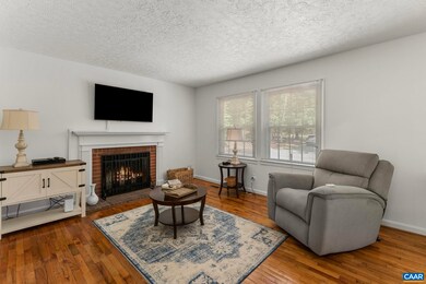 4489 Woods Edge Rd, Troy, VA 22974 - photo 4