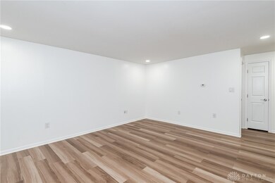 2373 Obetz Dr unit B, Beavercreek, OH 45434 - photo 6