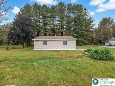 104 Grape Ln, Kunkletown, PA 18058 - photo 5