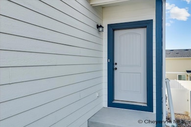 1529 Alyssaelaine Dr, Cheyenne, WY 82007 - photo 3