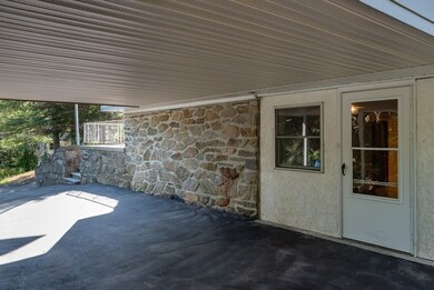 8 Pine Hill Rd, South Grafton, MA 01560 - photo 7