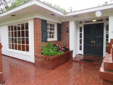 Side patio
