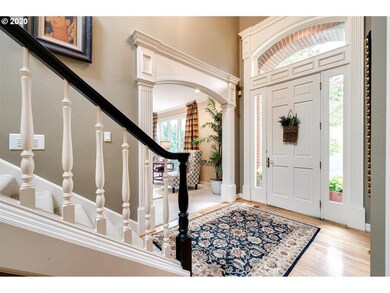 2070 Tanner Creek Ln, West Linn, OR 97068 - photo 3