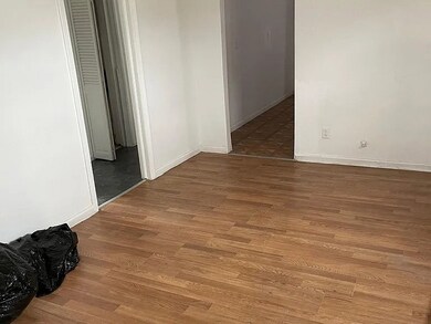 1406 E 35th St, Houston, TX 77022 - photo 4