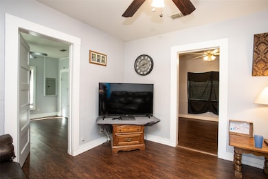 716 Rocky Ridge Flatts, Oak Ridge, TX 76240 - photo 4