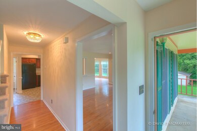 126 Sialia Way, Martinsburg, WV 25404 - photo 5