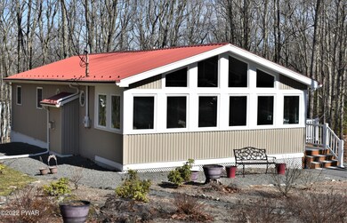 804 Surrey Ct W, Lords Valley, PA 18428 - photo 4