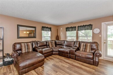 4526 Connaught West Dr, Plainfield, IN 46168 - photo 2