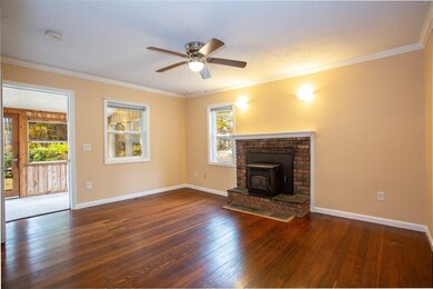 100 Flynt St, Palmer, MA 01069 - photo 4