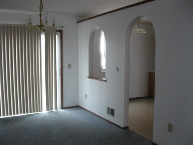 1400 Buffalo Creek Ct, Columbus, OH 43223 - photo 7