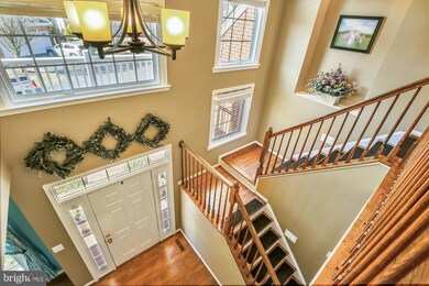 7716 Royal Azalea Ct, Springfield, VA 22153 - photo 6