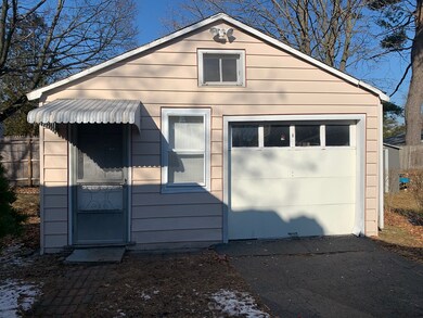 74 Mokema Ave, Waltham, MA 02451 - photo 3