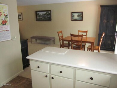 233 Durness Ct unit 137, Kalamazoo, MI 49006 - photo 5