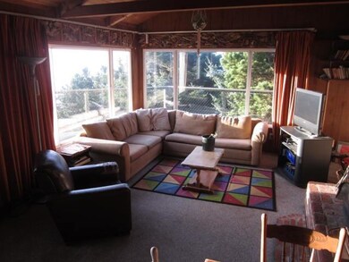 Living room 1