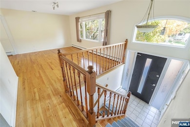 55 Carlson Ct, Closter, NJ 07624 - photo 5