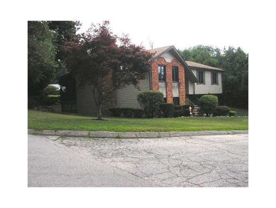 11 Laurie Ann Ct, Johnston, RI 02919 - photo 3