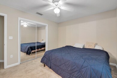 2306 Timber Oaks Ln unit 1, Tallahassee, FL 32304 - photo 6